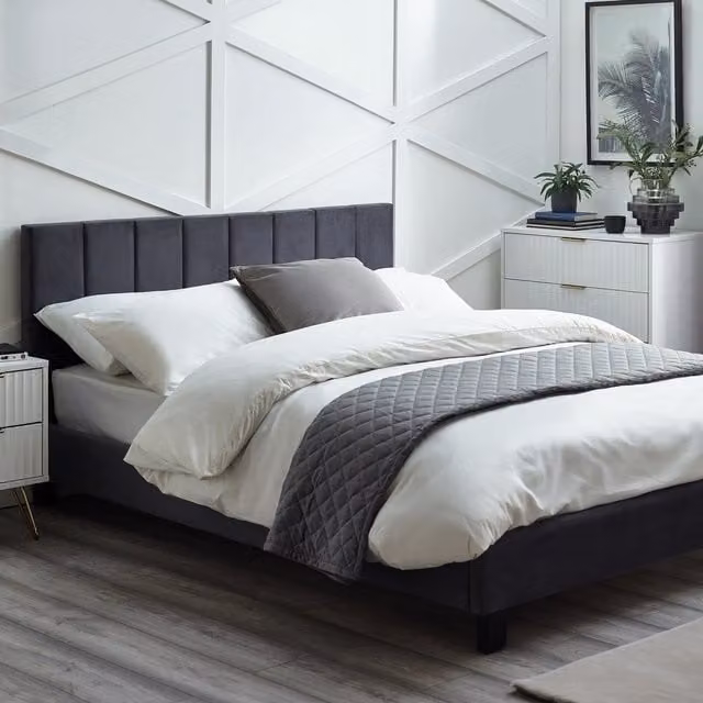 Julian Bowen Rosa Upholstered Velvet Bed in Grey, W/D/H: 120 x 200 cm