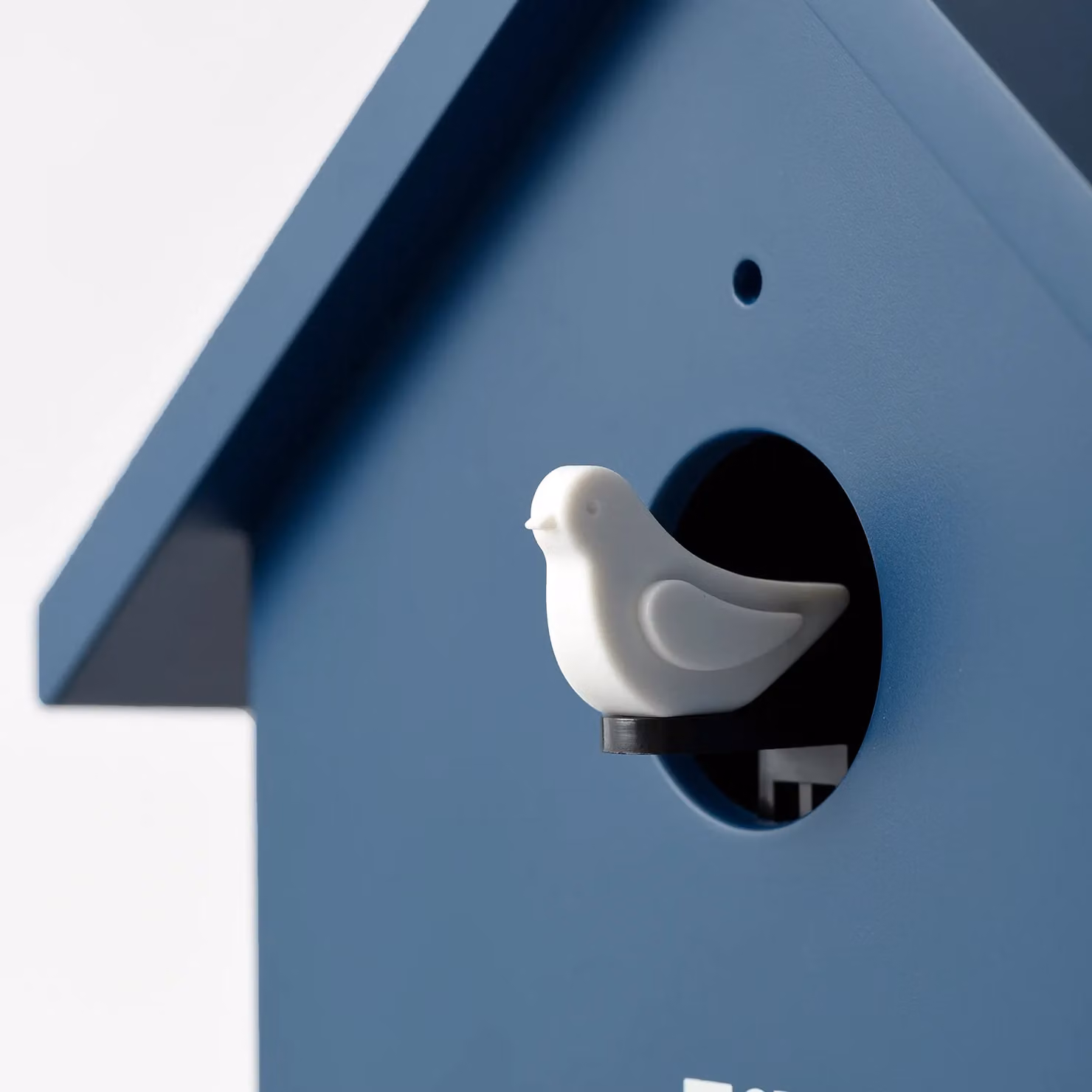 BRUNO Bird House Analog Quartz Tabletop Music Box Clock in Beige Wood – 2