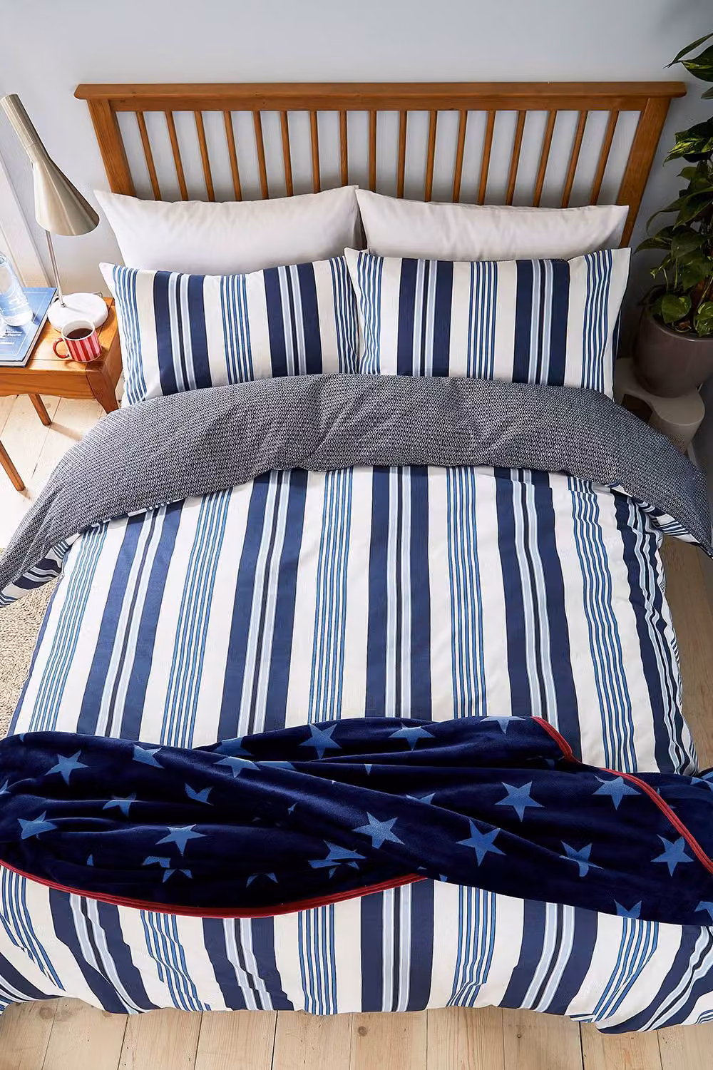 Helena Springfield Huntington Stripe Reversible Cotton Duvet Cover and Pillowcase Set in Blue and White, W/D/H: 90 x 200 cm – 3