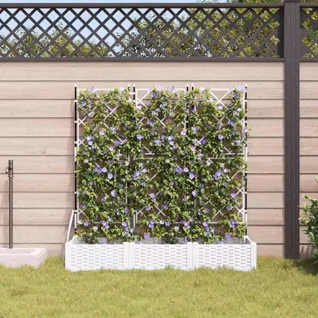 Berkfield Home White Garden Planter with Trellis, 3 Piece Set, W: 120 cm, D: 40 cm, H: 125.5 cm