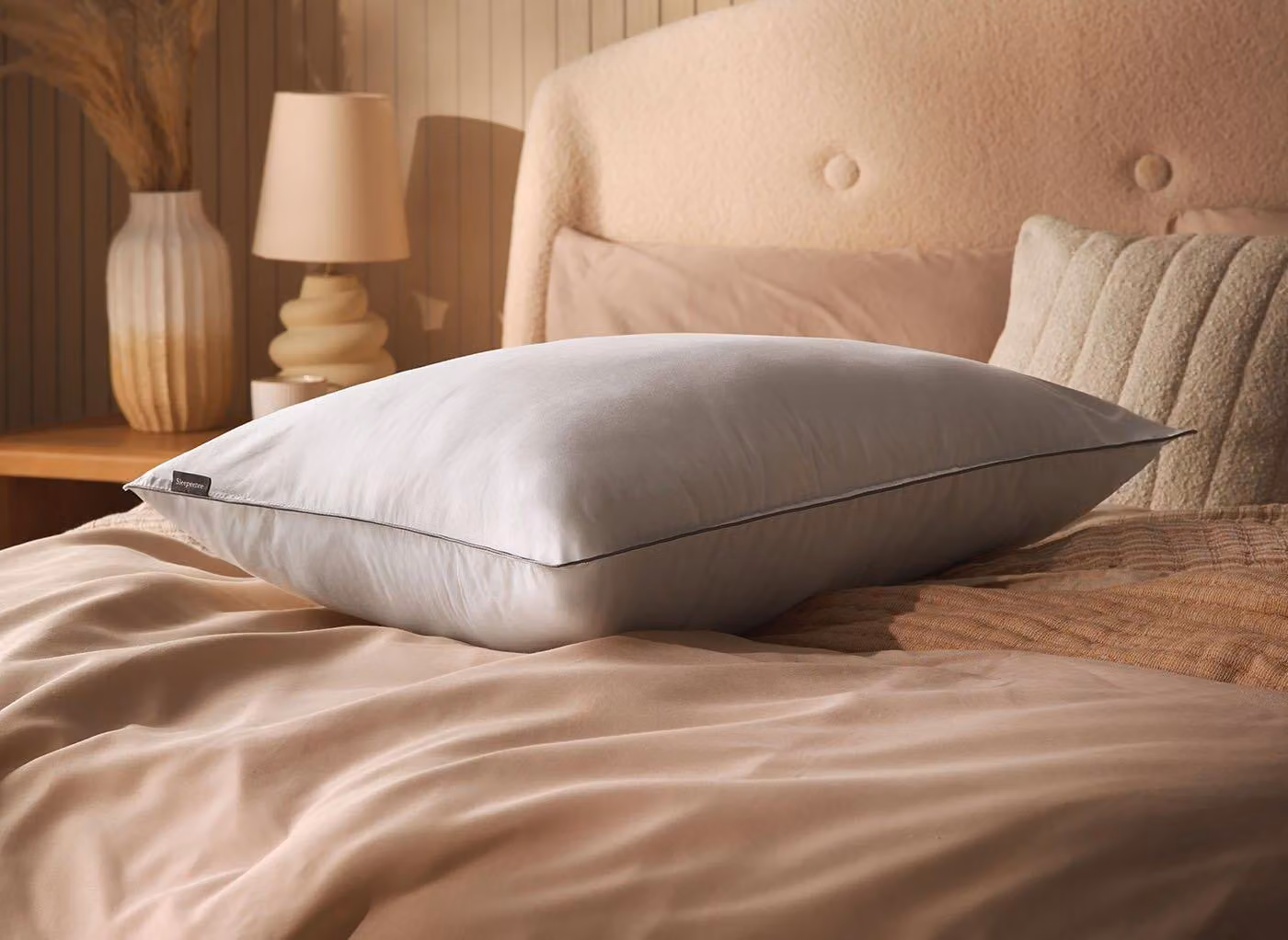 Sleepeezee Sumptuous White Cotton Pillow for Adults with Medium Support and Breathable Allergy-Friendly Fabric