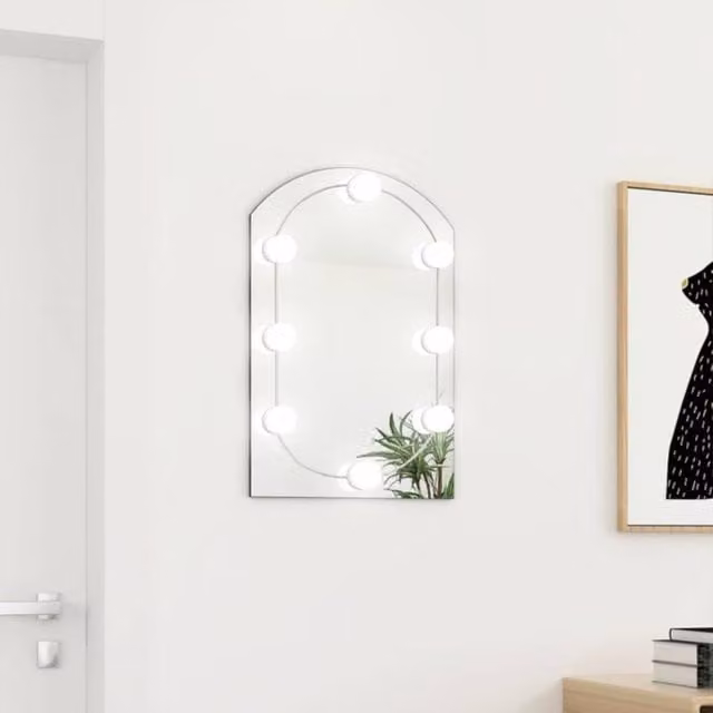 Berkfield Home Silver Glass Arch Wall Mirror with LED Lights W: 60 cm, H: 60 cm, D: 40 cm