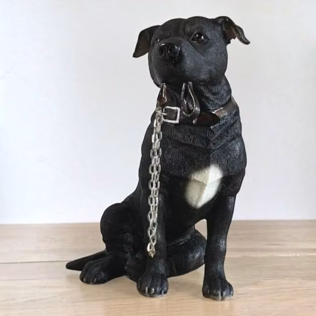 Leonardo Animal Crackers Staffordshire Bull Terrier Figurine in Black and Multicolour – 1
