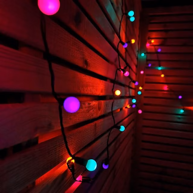 Samuel Alexander 100 LED Pearl Berry Rainbow RGB String Lights with Timer, Multicolour and White