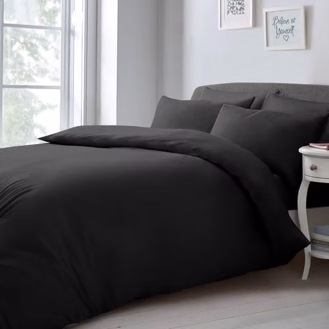 Velosso Plain Microfibre Duvet Cover and Pillowcase Set in Black and Orange, W: 180 cm, H: 200 cm