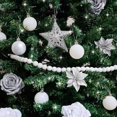 Melody Maison White Wooden Round Ball Christmas Garland, 1.5 m – 2
