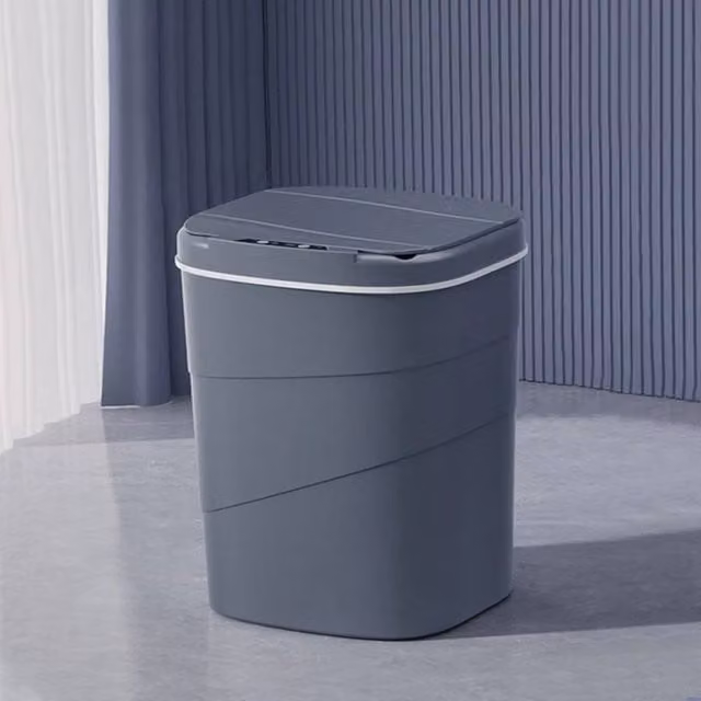 SPETLEK 18L Automatic Motion Sensor Trash Can in Dark Grey