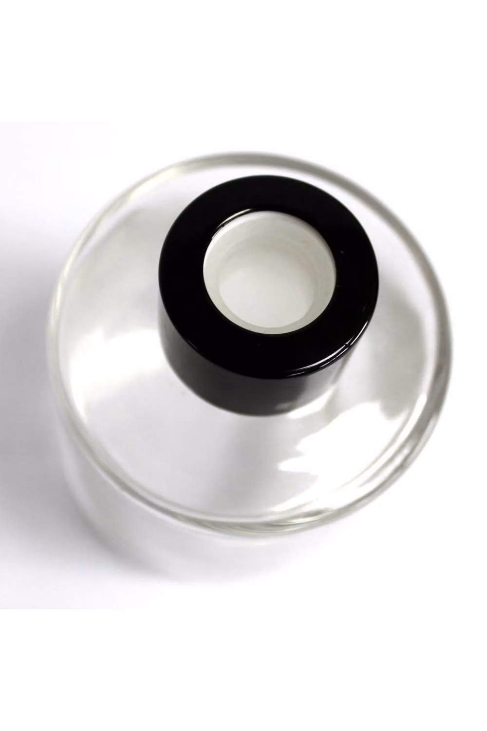 KDMD Elegant 150ml Glass Reed Diffuser Bottle with Black Cap and Plastic Plug in Clear and Black – 2