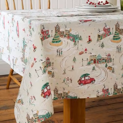 Catherine Lansfield Christmas Town Cotton Rectangular Tablecloth in Beige and Multicolour, W: 137 cm, D: 178 cm – 1