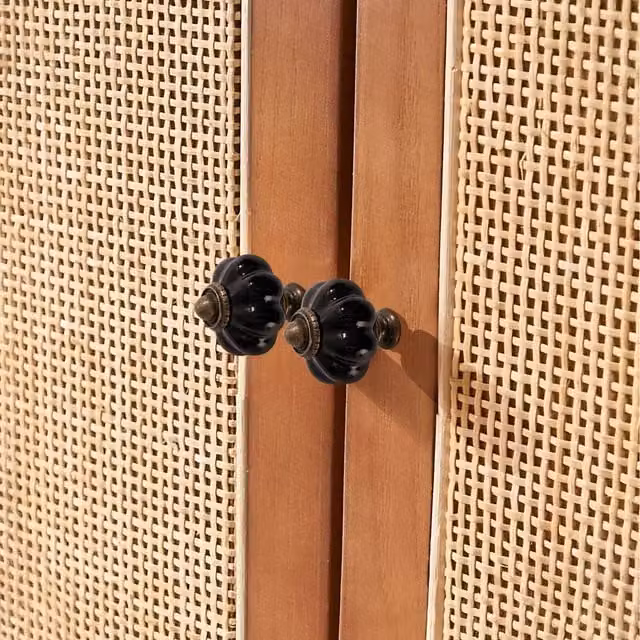 Livingandhome Set of 6 Polished Black Ceramic Pumpkin Shaped Furniture Knobs