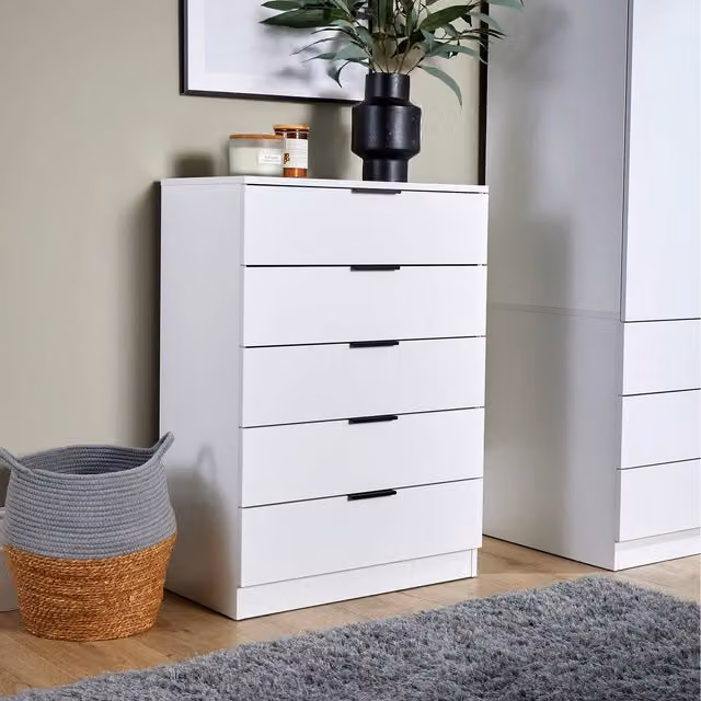 Home Source Phoenix 5 Drawer Bedroom Storage Chest in White
