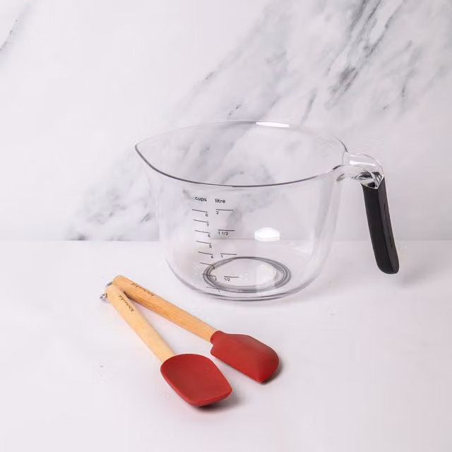 KitchenAid 3-Piece Red Baking Set with 1.9 l Non-Slip Mixing Bowl and 2 Mini Birchwood Spatulas