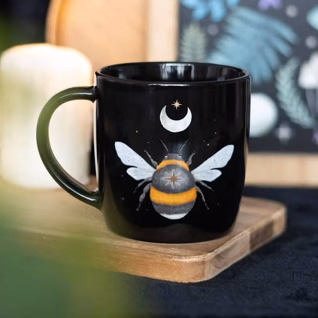 Uniqueful Forest Bee Ceramic Mug in Black, 340 ml – 1