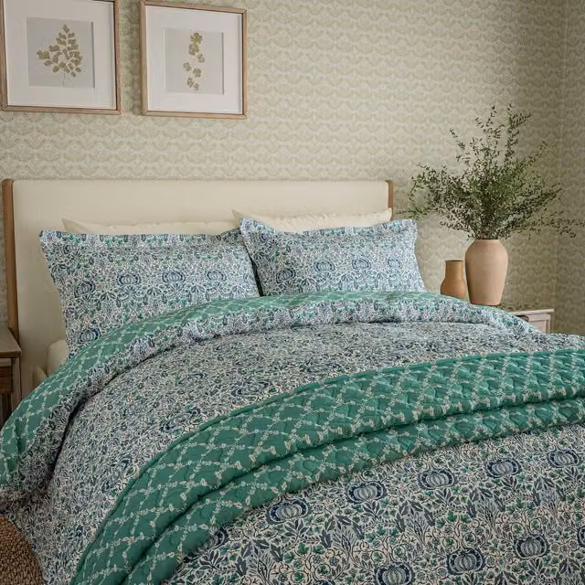 Morris & Co. Little Chintz Kingsize Reversible Cotton Percale Duvet Cover and Pillowcase Set, Blue, W: 180 x L: 200 cm