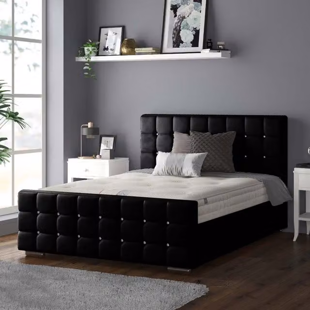 IH Design Cube Chesterfield Upholstered Plush Velvet Bed Frame in Black, 140 x 200 cm