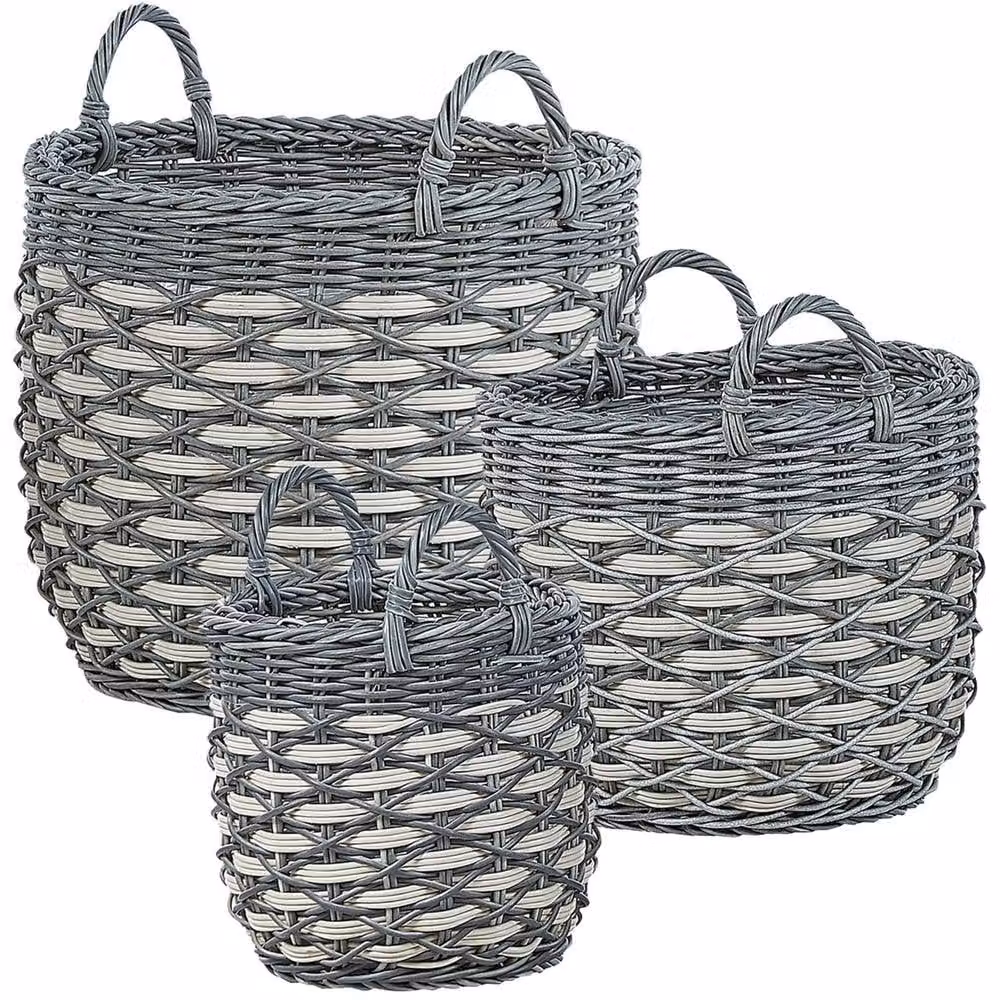 Wyld and Coco Set of 3 Grey and White PE Rattan Plant Baskets with Lining – 2