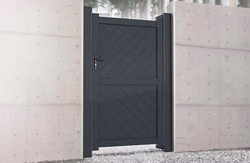 Buttercup Farm Black Aluminium Pedestrian Swing Gate, W/H: 120 x 160 cm