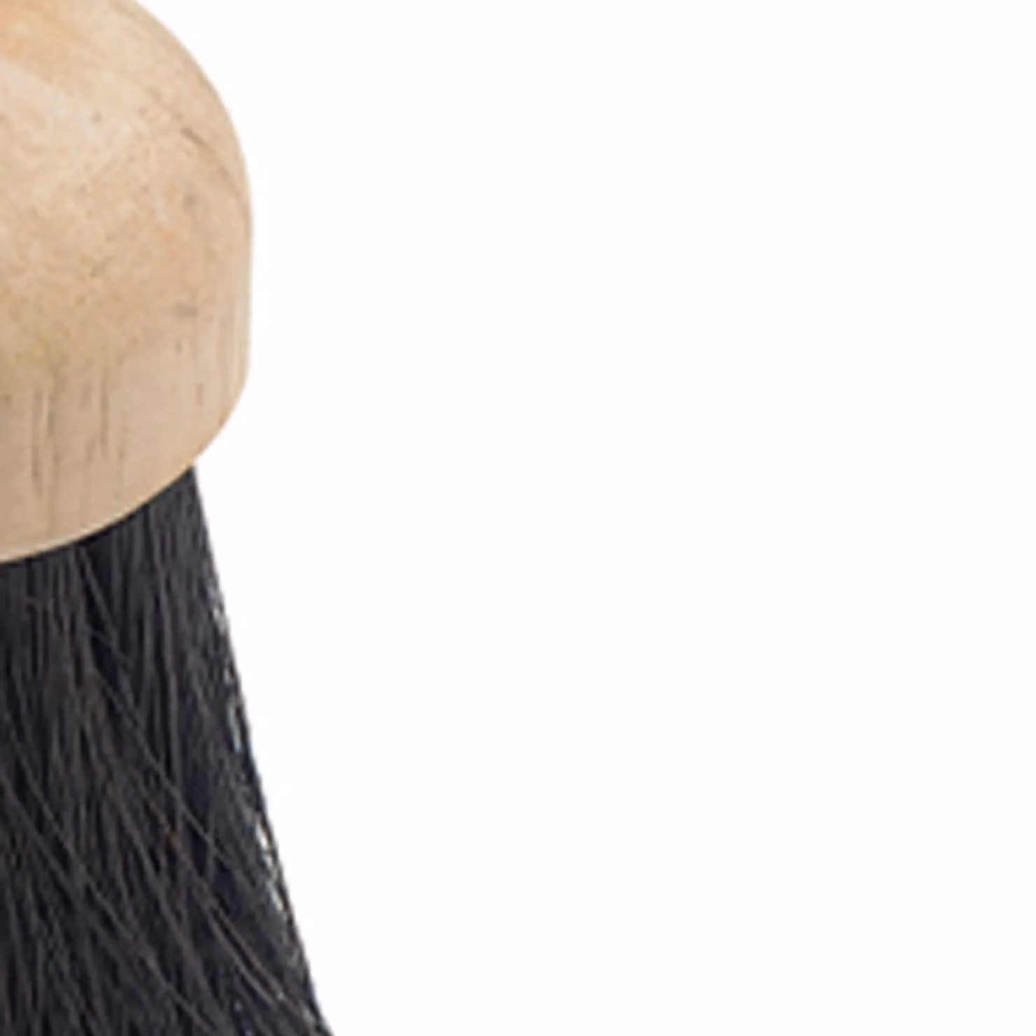 Salmon Hearth Brush in Light Beige with Natural Wood and Fibres – 2