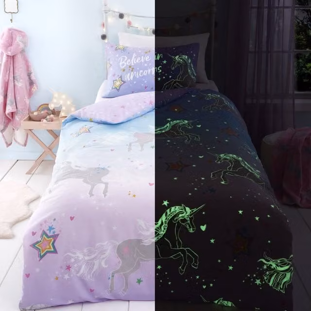 Bedlam Reversible Glow in the Dark Unicorn Duvet Cover and Pillowcase Set, Purple, W/D/H: 200 x 200 cm – 1