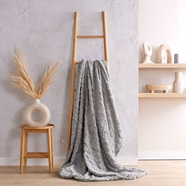 Bellissimo Silver Grey Fleece Throw