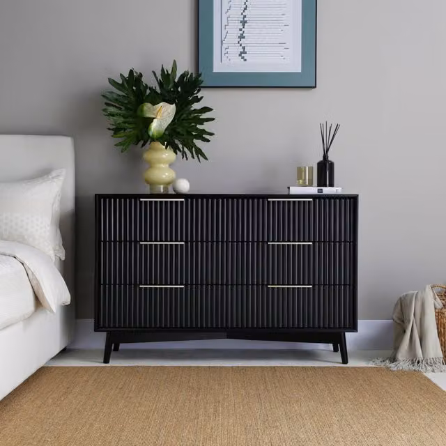 Monza 6 Chest of Drawers with Fluted Front in Black