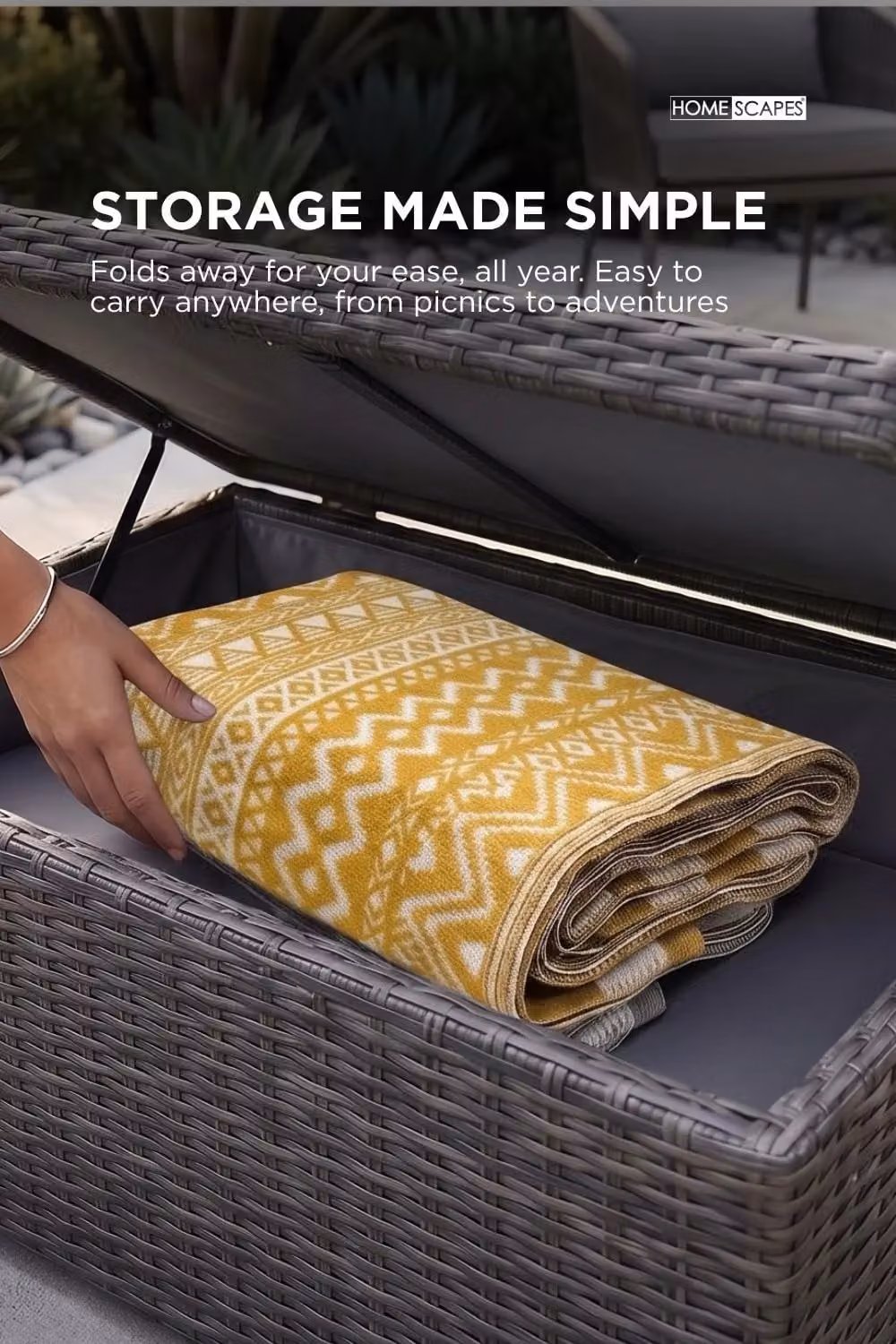 Homescapes Anna Aztec Luxury Outdoor Rug, Yellow and White, W: 180 cm, D: 270 cm – 3