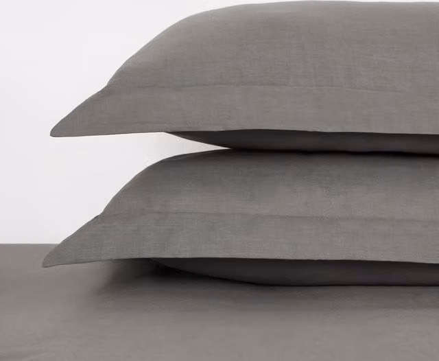 Highams Pair of Soft Oxford Edge Pillowcases in Grey