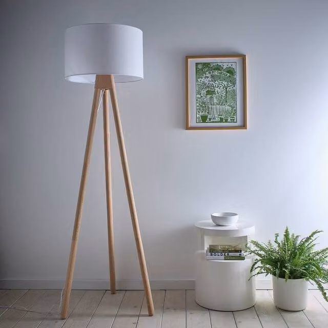 K LIVING Erice Wooden Tripod Floor Lamp in Natural and White – 1