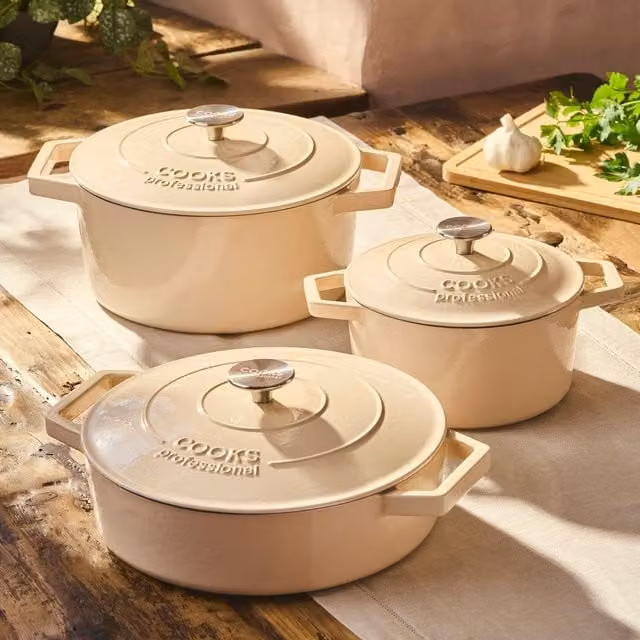 Cooks Professional Set of 3 Enamelled Cast Iron Casserole Dishes with Lids, White
