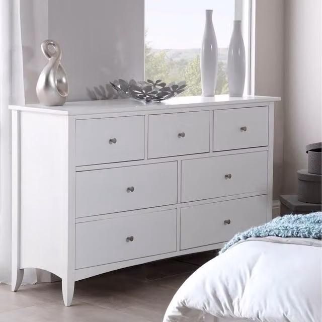 Statement Furniture Edward Hopper 7 Drawer Chest in White, H 85 cm x W 140 cm x D 42 cm