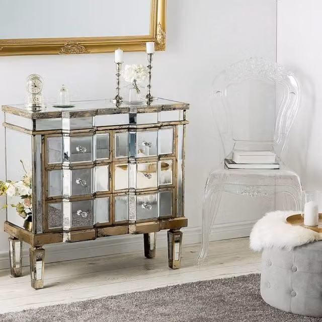 Wyld and Coco Silver Mirrored Sideboard with 6 Drawers and Distressed Gold Trim, W/D/H: 120 x 35 x 81 cm – 1