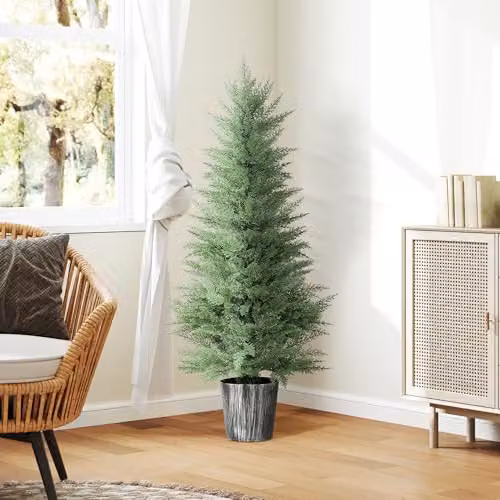 HOMCOM Set of 2 Green UV Resistant Artificial Cypress Trees, Height: 135 cm – 5