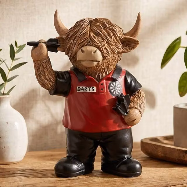 Lesser & Pavey Animal Crackers Hughie Highland Cow Bullseye Dart Player Figurine, Brown and Multicolour