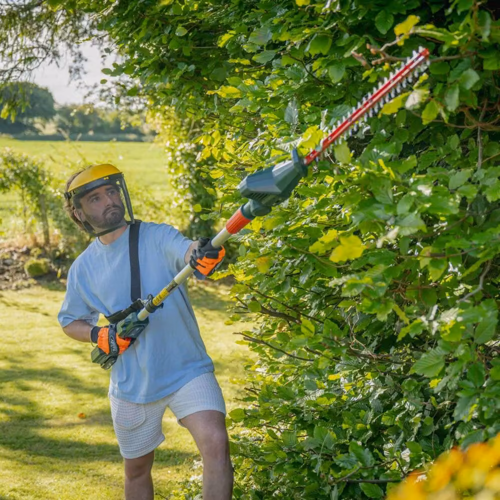 Webb 20V Cordless Long Reach Reciprocating Hedge Trimmer with Rechargeable Battery, Green – 3