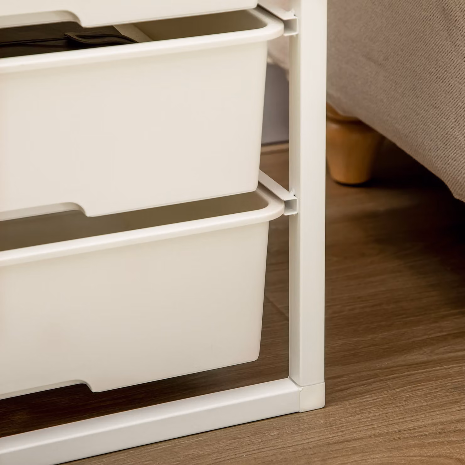 HOMCOM 6 Drawer Bedroom Storage Chest with Steel Frame Organiser Unit in White – 5