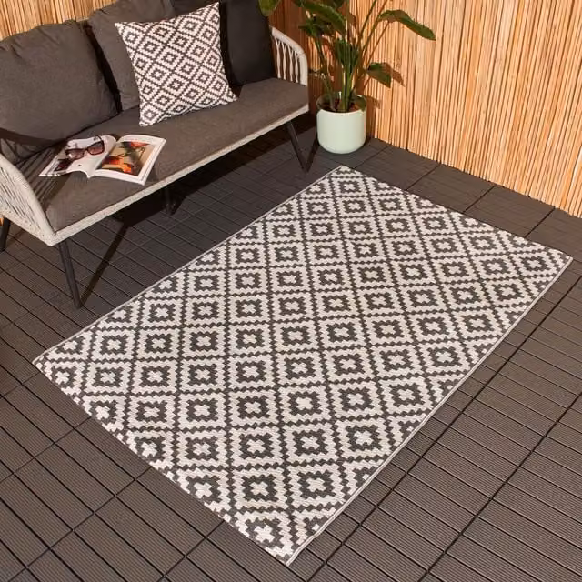 Dreamscene Geometric Outdoor Garden Rug in Grey and White, 170 cm