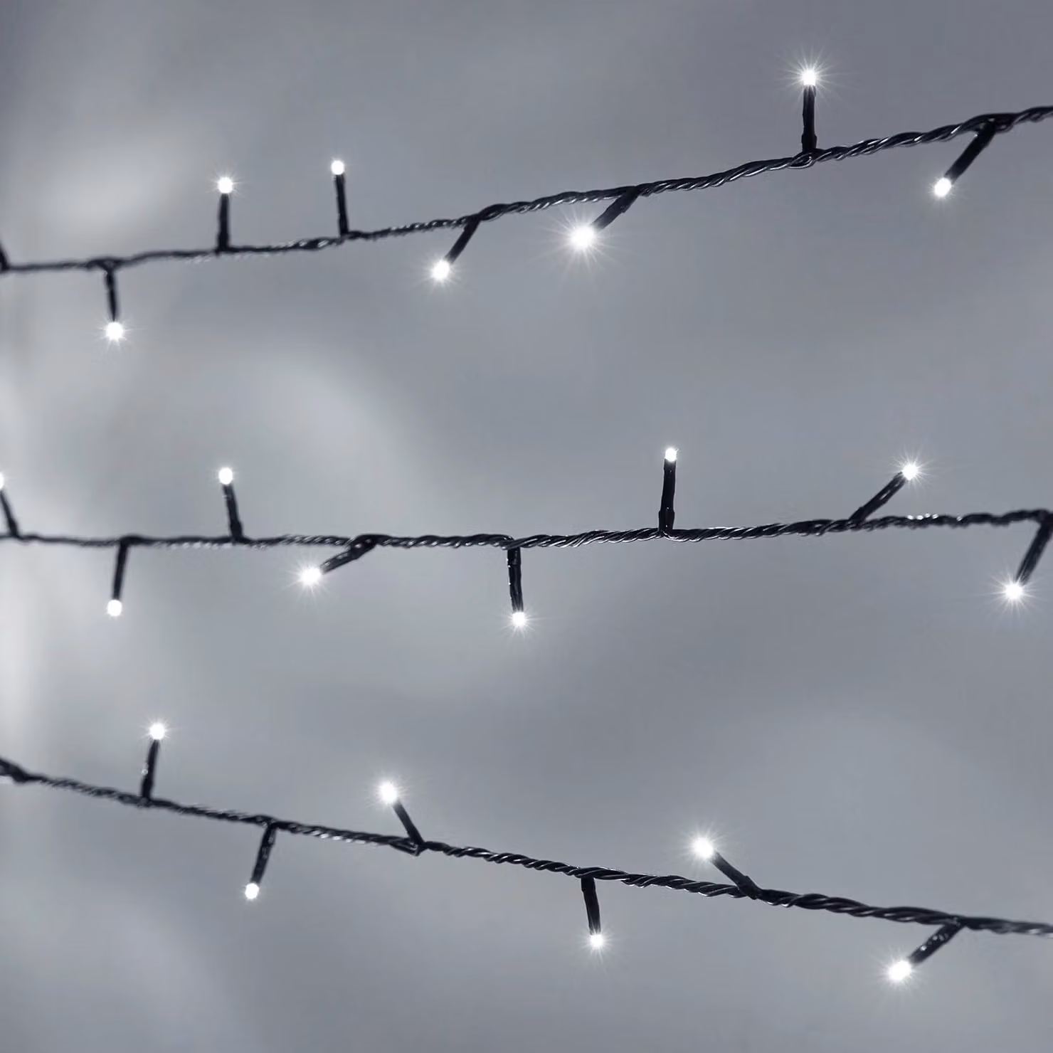 Lights4fun Essential Connectable White Fairy Lights with 40m Green Cable and 400 LEDs