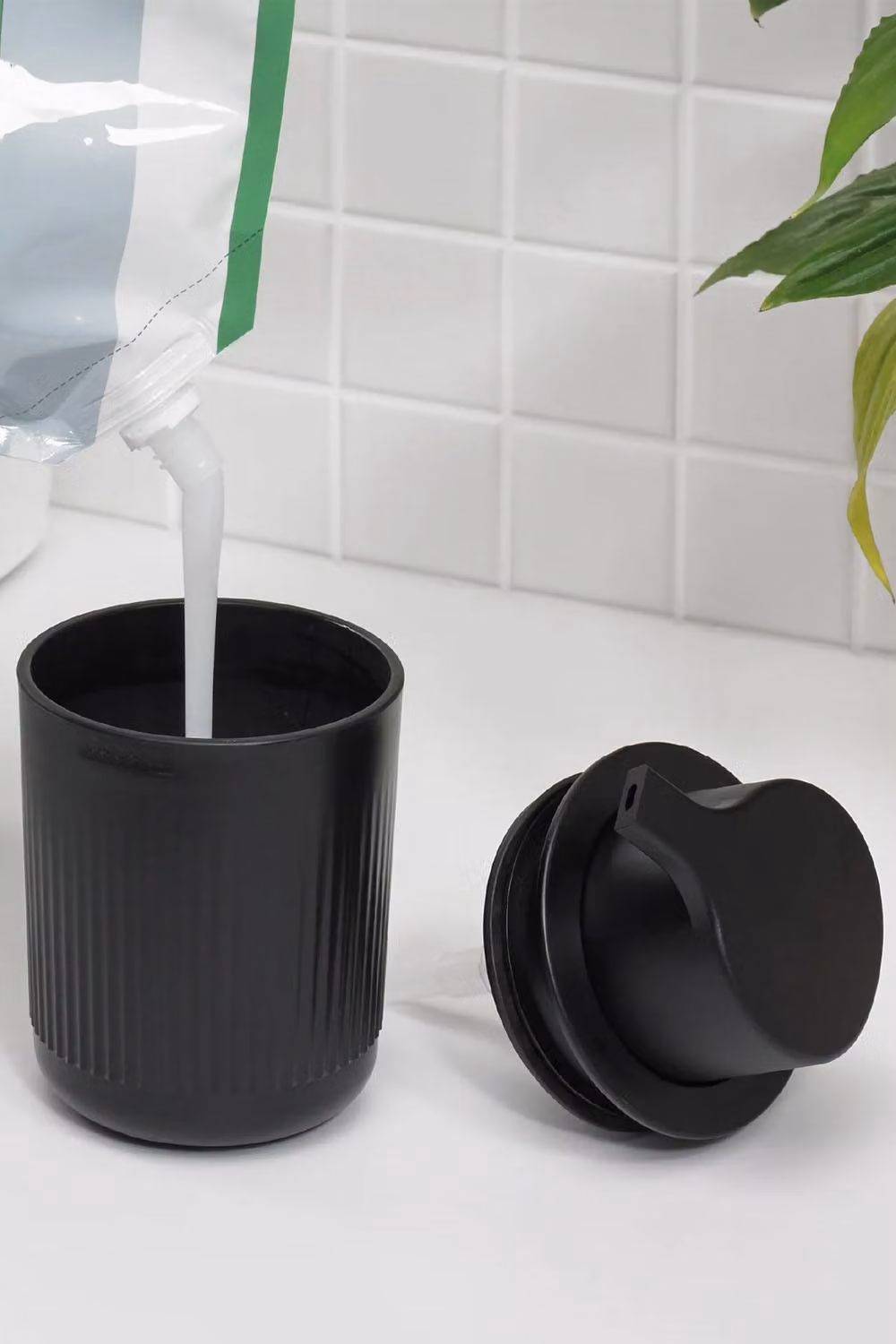 ReBorn Black Soap Dispenser 250ml and Toothbrush Holder Set – 2