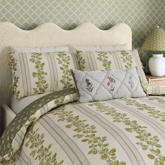 Sanderson Cobnut Stripe Cotton Percale Duvet Cover and Pillowcase Set, Green and Pink, W: 180 cm, L: 200 cm