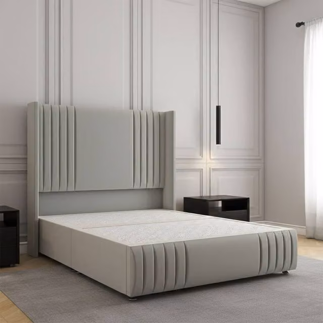 REGIONAL FURNISHINGS King Size Divan Bed with Plush Velvet Headboard and Footboard in Silver, W/D/H: 180 x 200 cm