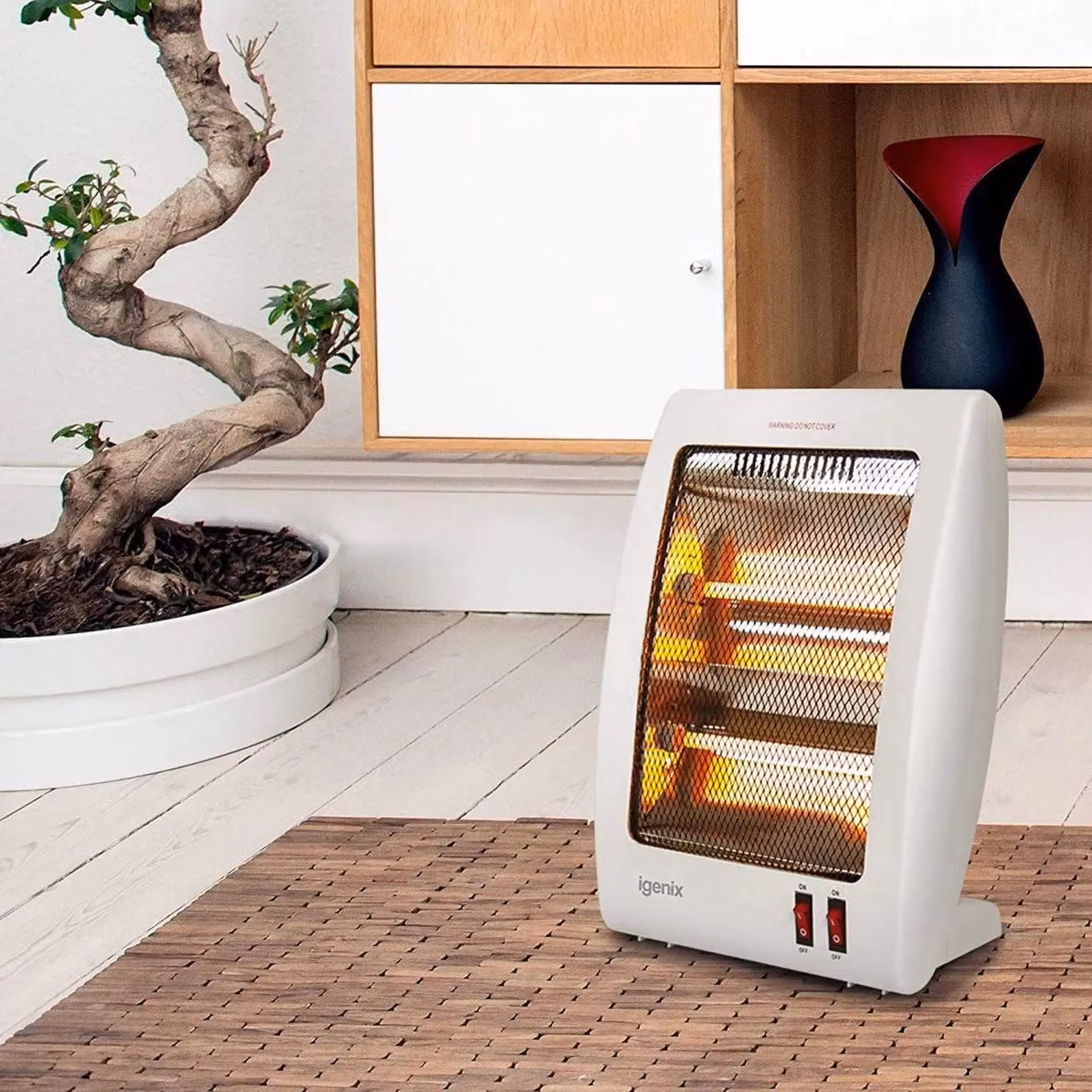 Igenix 800W Portable Upright Halogen Electric Heater in White – 3