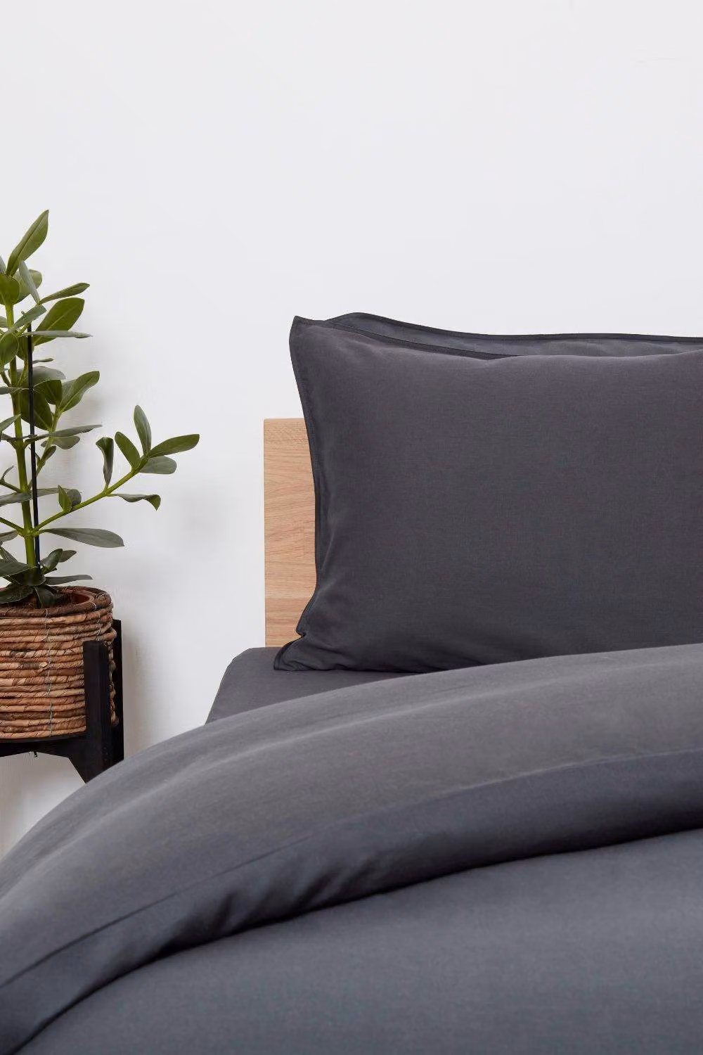 Panda London Bamboo and French Linen Pillowcases, 2-Pack, Grey, W/H: 75 x 50 cm – 3