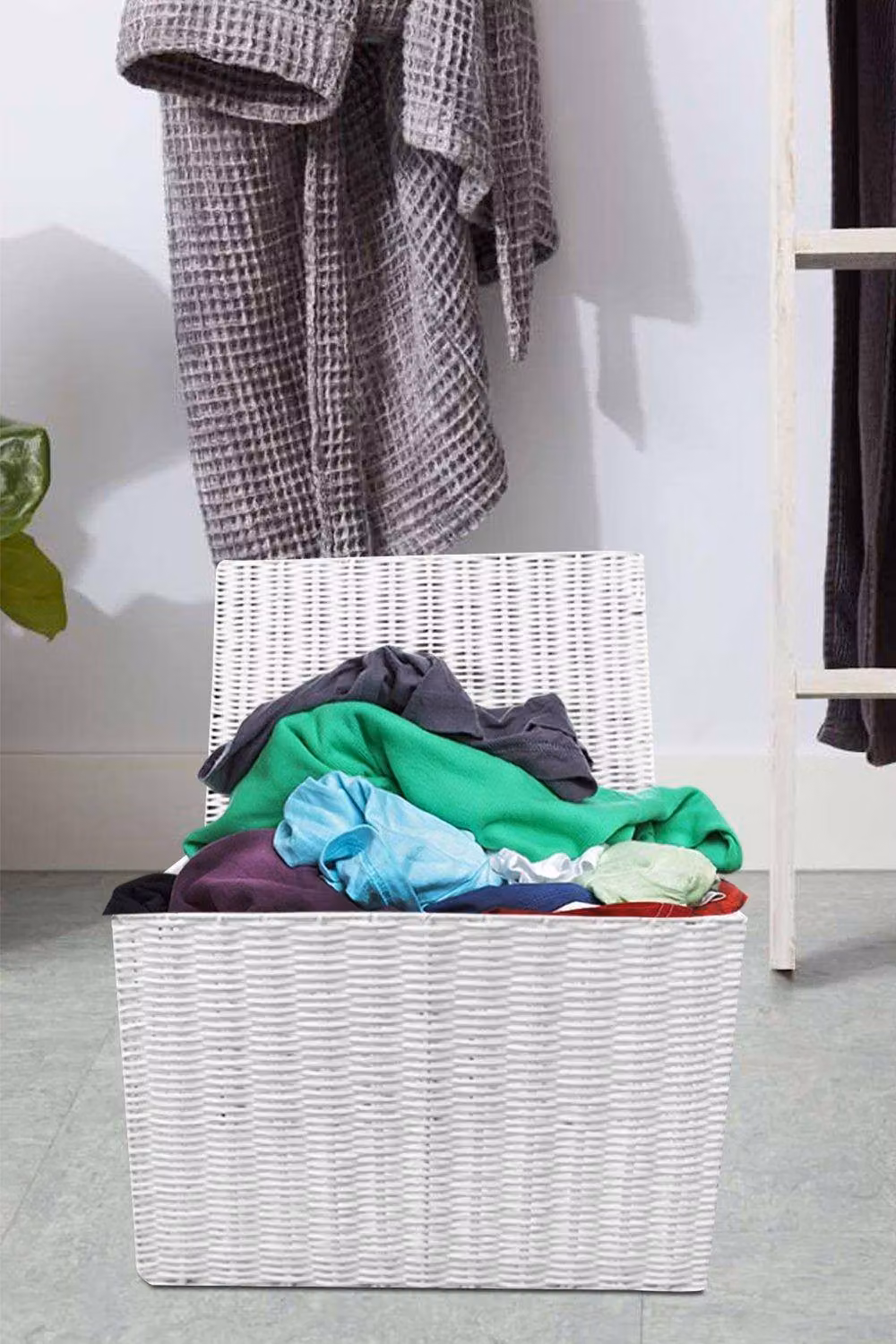 Arpan Resin Woven Laundry Basket and Toy Storage Chest in White, W/D/H: 37 x 26 x 26 cm – 3