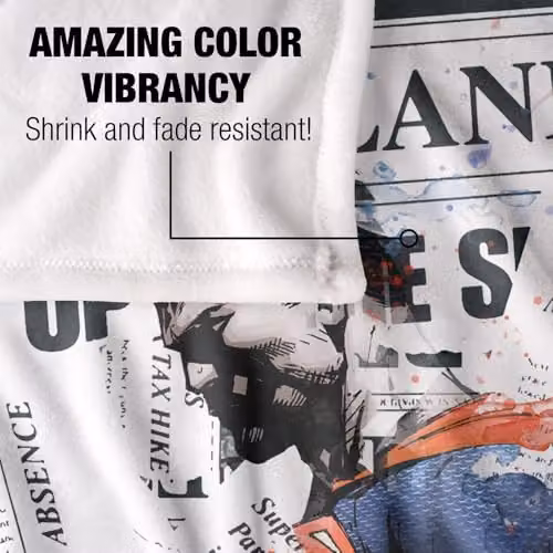 Warner Bros. Superman Newspaper Watercolor Super Soft Fleece Throw Blanket, Multicolour, W: 152 cm, D: 127 cm – 3
