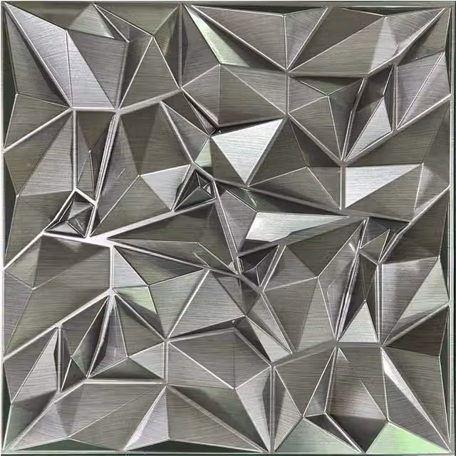 EnerJ Smart 3D PVC Wall Panels with Geometric Faceted Diamond Design in Brushed Silver, Pack of 4, W: 50 x W: 50 x D: 0.1 cm
