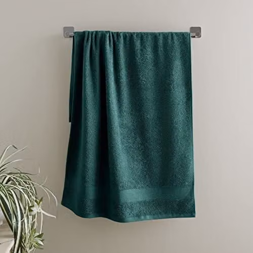 Catherine Lansfield Green Cotton Terry Bath Towel, 70 x 120 cm – 1