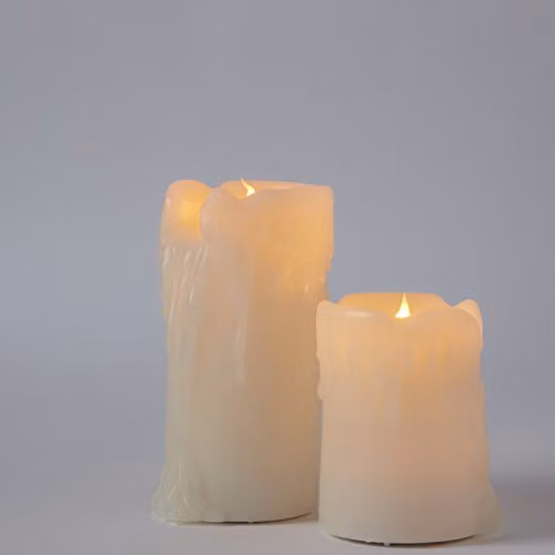 Lights4fun Set of 2 White Battery Operated LED Pillar Candles with Flickering Effect, Timer and Dripping Wax Effect – 3