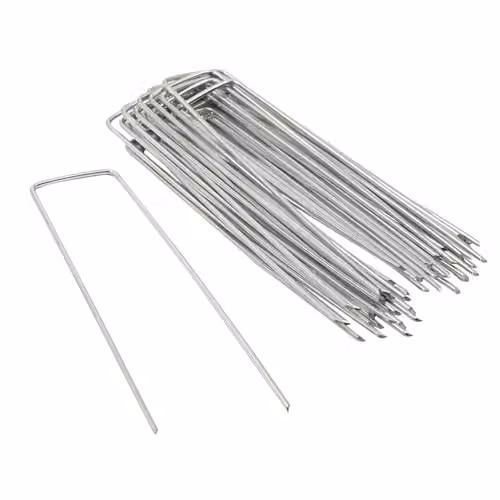 Harbour Housewares 100x Silver Galvanised Steel U-Shaped Weed Control Membrane Pegs