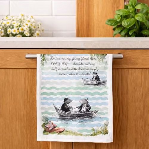Purely Home The Wind in the Willows River Scene Tea Towel, Green, W: 67 cm, H: 45 cm – 2