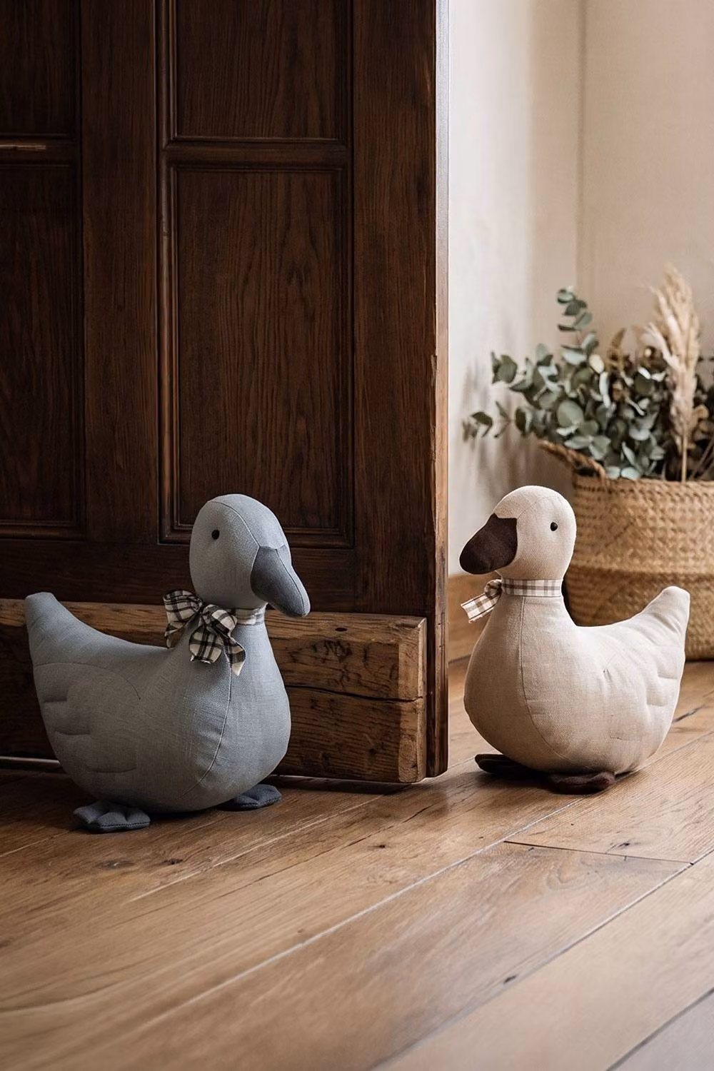 Homescapes Duck Fabric Doorstop Set of 2 in Grey – 3